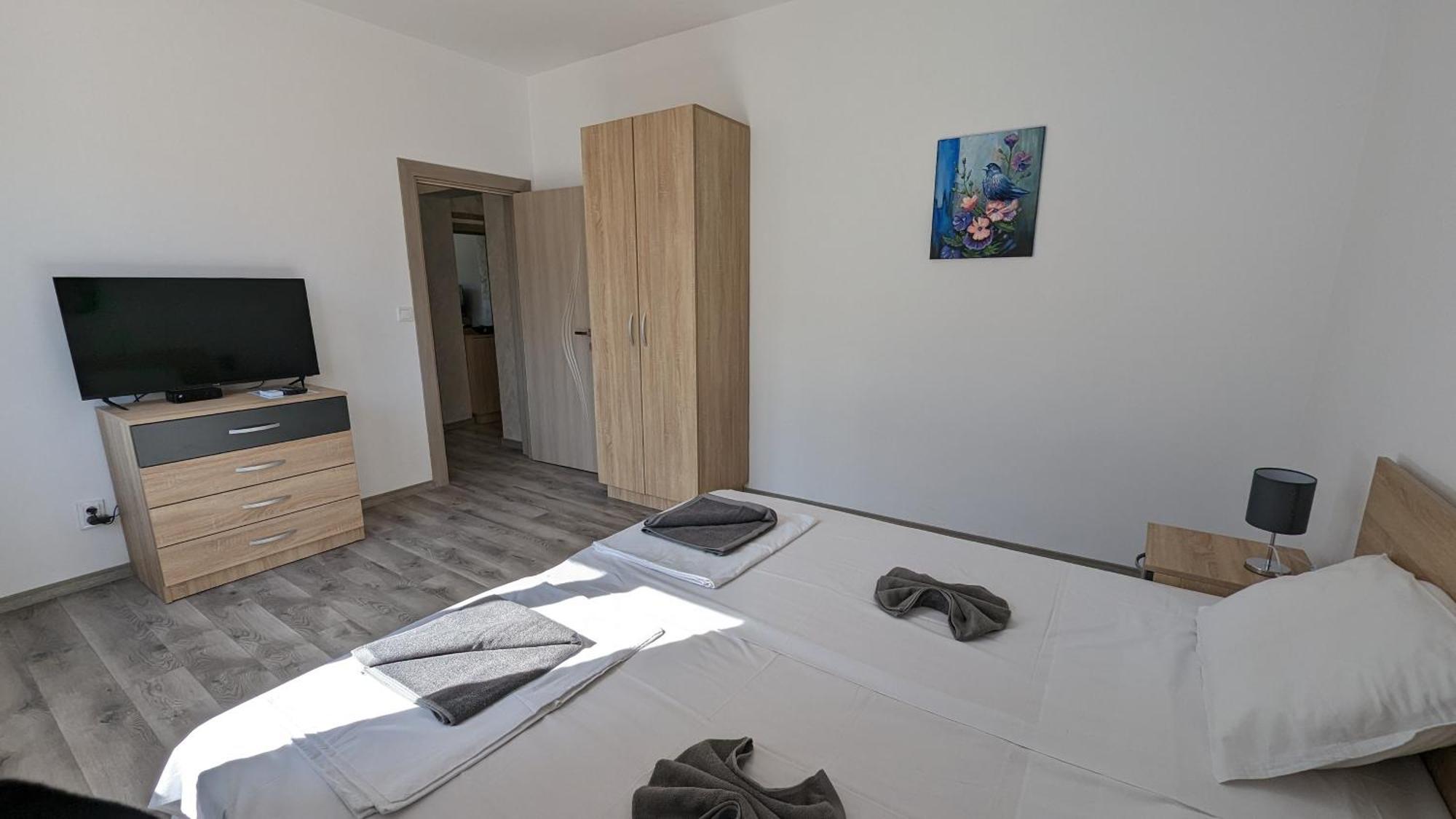 Apartment Deva Balchik Esterno foto