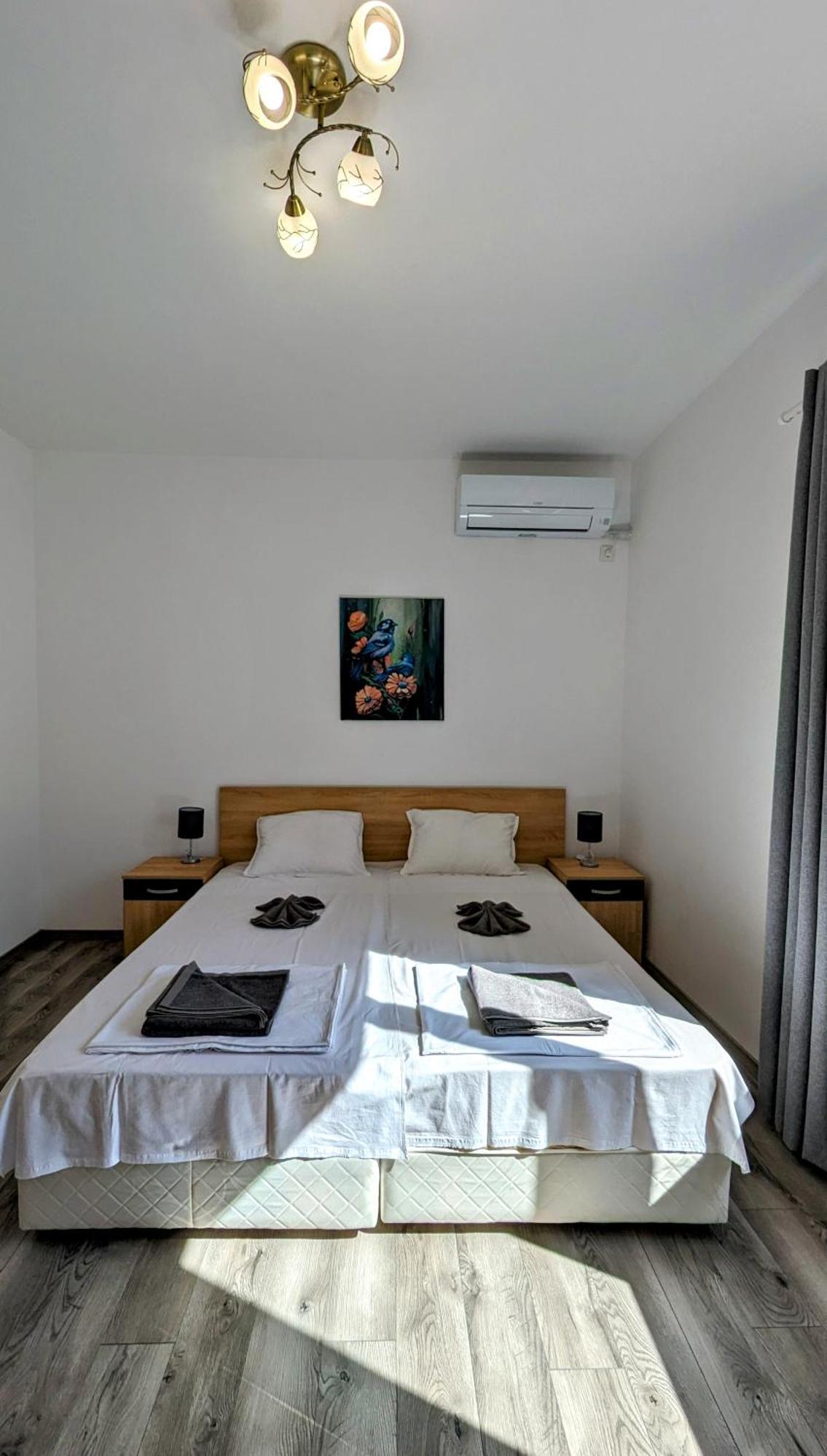 Apartment Deva Balchik Esterno foto
